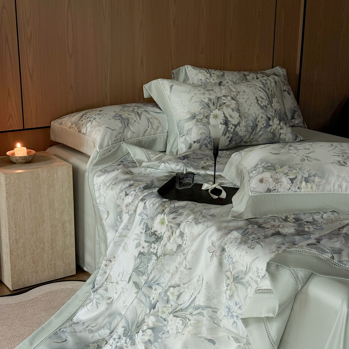 91家纺网 家纺一手货源 找家纺 娇逸家居 2026新款60s天丝数码印花夏被夏凉被空调被四件套 觅光