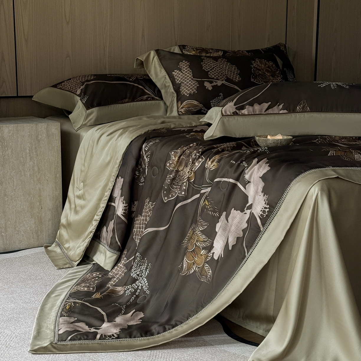 91家纺网 家纺一手货源 找家纺 娇逸家居 2026新款60s天丝数码印花夏被夏凉被空调被四件套 霓落