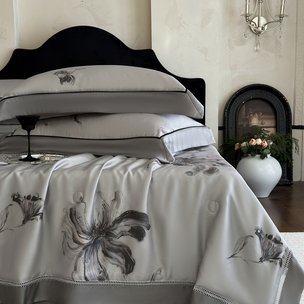 91家纺网 家纺一手货源 找家纺 娇逸家居 2026新款60s天丝数码印花夏被夏凉被空调被四件套 疏影