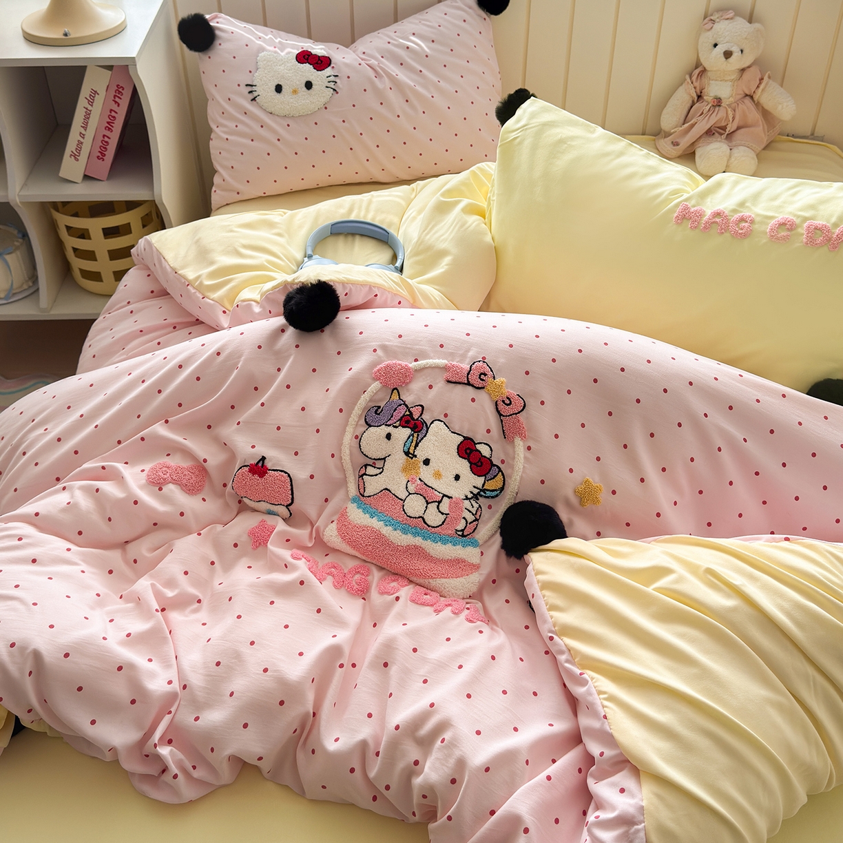 91家纺网 家纺一手货源 找家纺 （总）优选 2026新款小红书热款毛球混搭风毛巾绣床上用品四件套韩版学生三件套