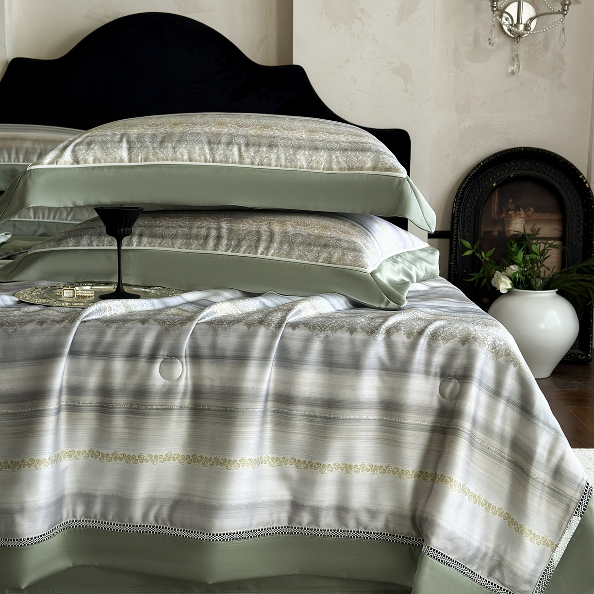 91家纺网 家纺一手货源 找家纺 娇逸家居 2026新款60s天丝数码印花夏被夏凉被空调被四件套 汀简