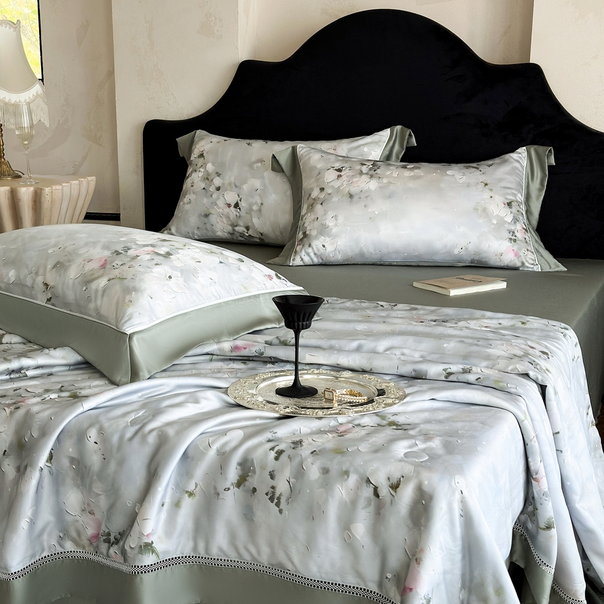 91家纺网 家纺一手货源 找家纺 娇逸家居 2026新款60s天丝数码印花夏被夏凉被空调被四件套 问纤