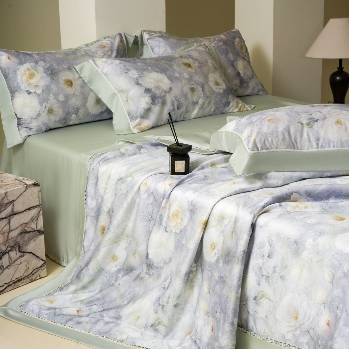 91家纺网 家纺一手货源 找家纺 娇逸家居 2026新款60s天丝数码印花夏被夏凉被空调被四件套 溪然