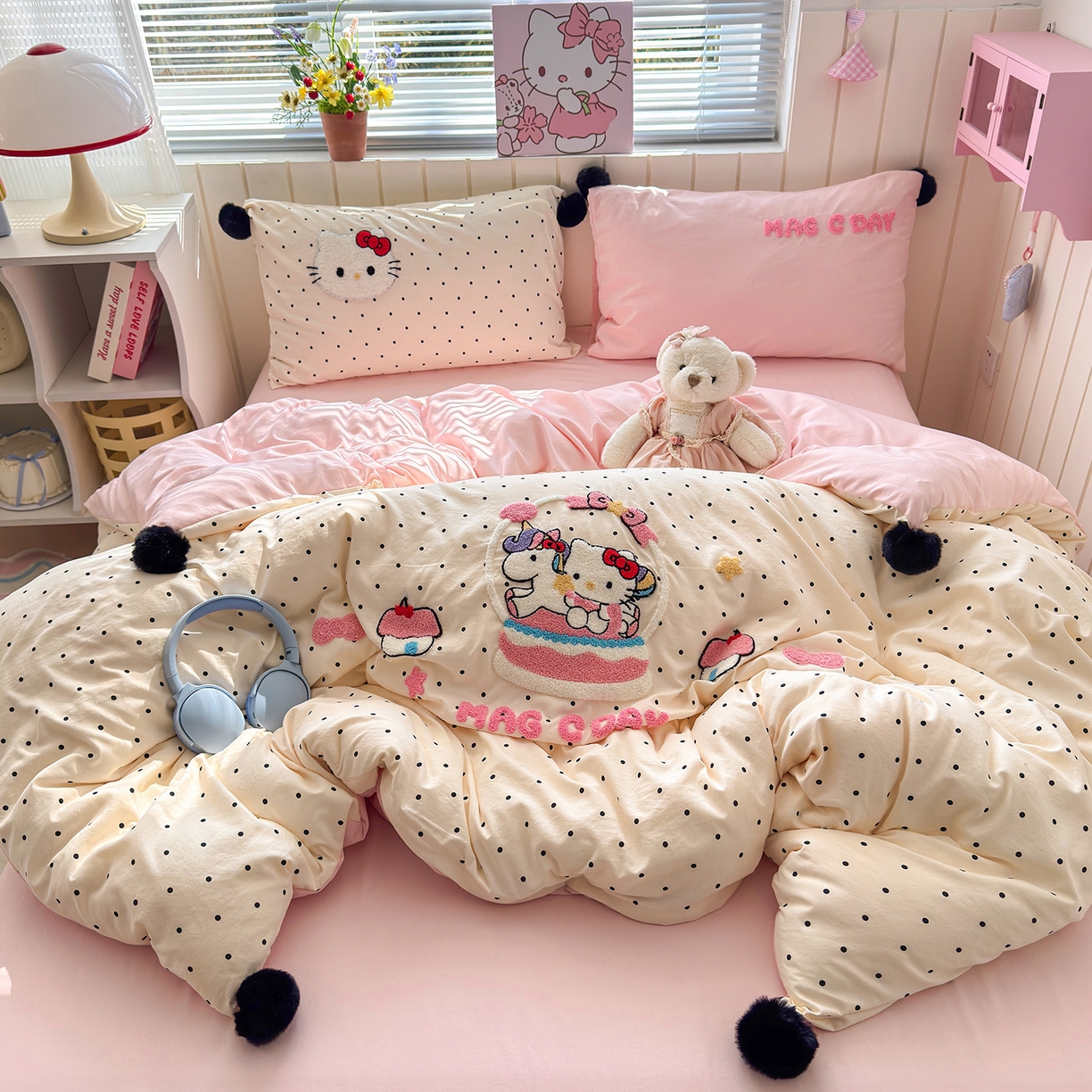 91家纺网 家纺一手货源 找家纺 （总）优选良品 2026新款小红书热款毛球混搭风毛巾绣床上用品四件套韩版学生三件套