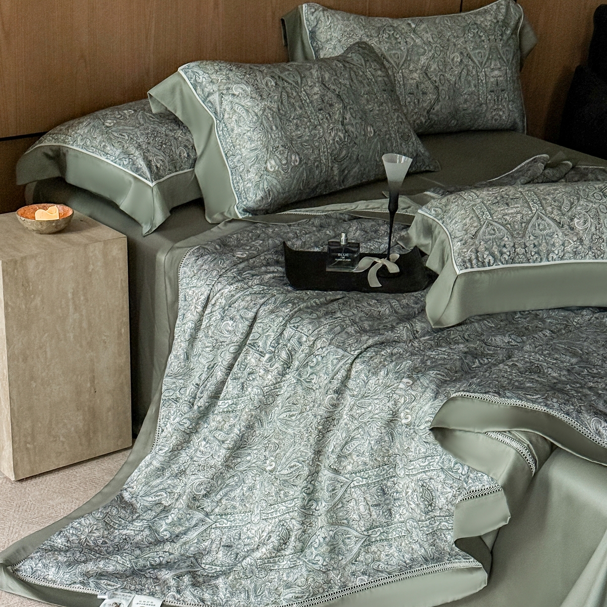 91家纺网 家纺一手货源 找家纺 娇逸家居 2026新款60s天丝数码印花夏被夏凉被空调被四件套 伊梵