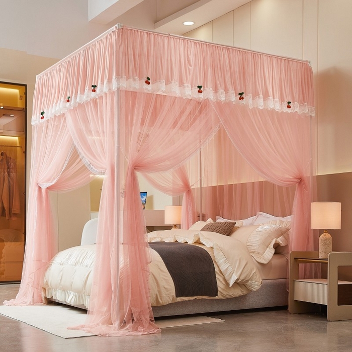 91家纺网 家纺一手货源 找家纺 雪姿家纺 2026新款刺绣花边落地宫廷外穿杆蚊帐-落地樱桃 刺绣花边樱桃-温馨粉玉