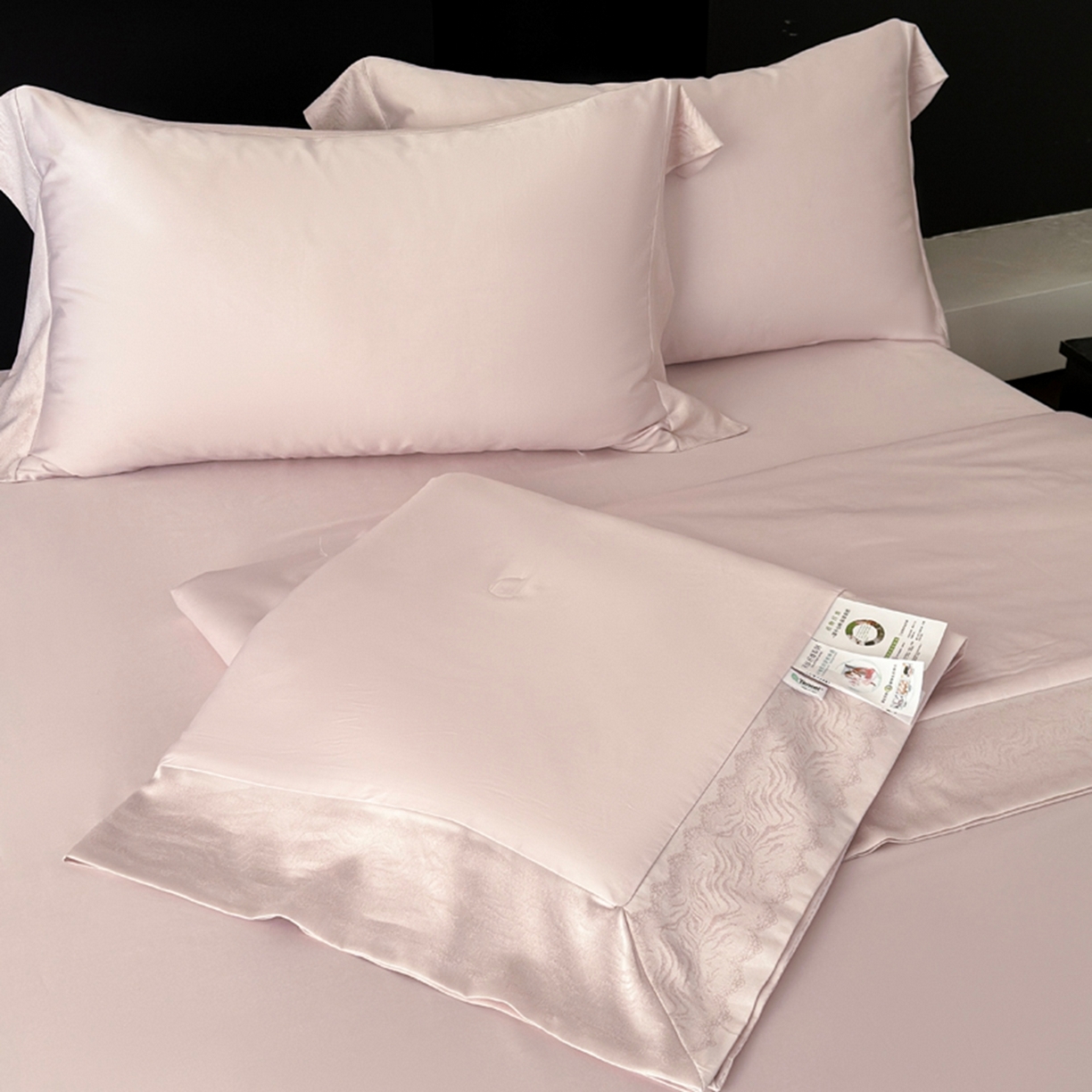 娇逸家居 2026新款60天丝素色金丝提花拼边款夏被夏凉被空调被四件套-芙莉 仙粉