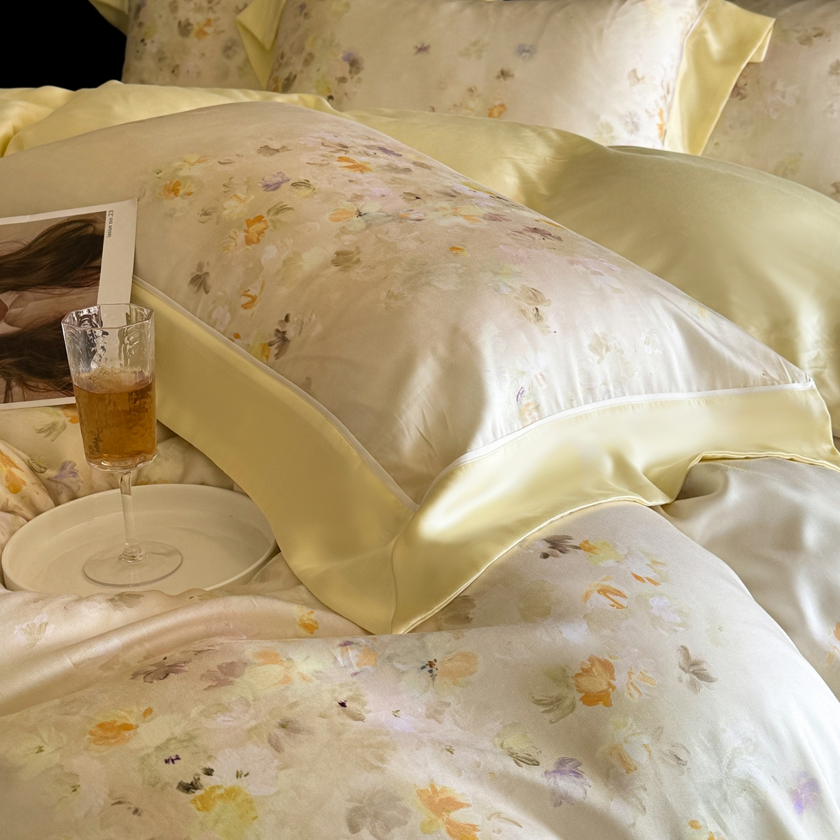 91家纺网 家纺一手货源 找家纺 娇逸家居 2026新款60s兰精天丝数码印花四件套 秋灵-黄