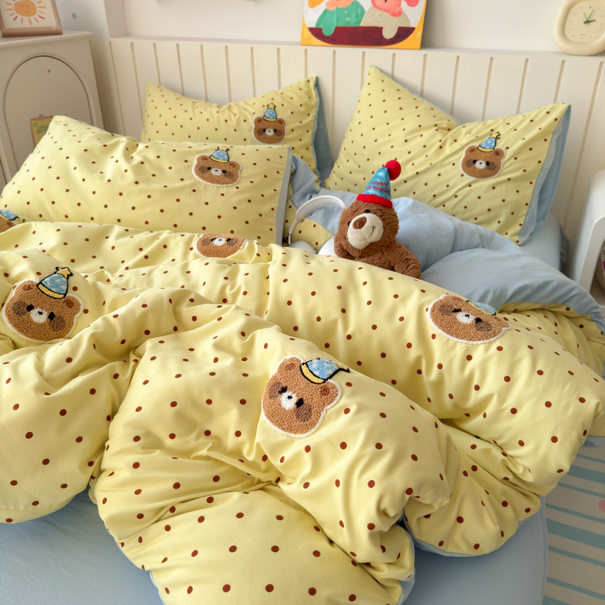 91家纺网 家纺一手货源 找家纺 欣宜家纺 2026新款云朵棉毛巾绣床上四件套卡通被套床单学生宿舍三件套 小熊派对