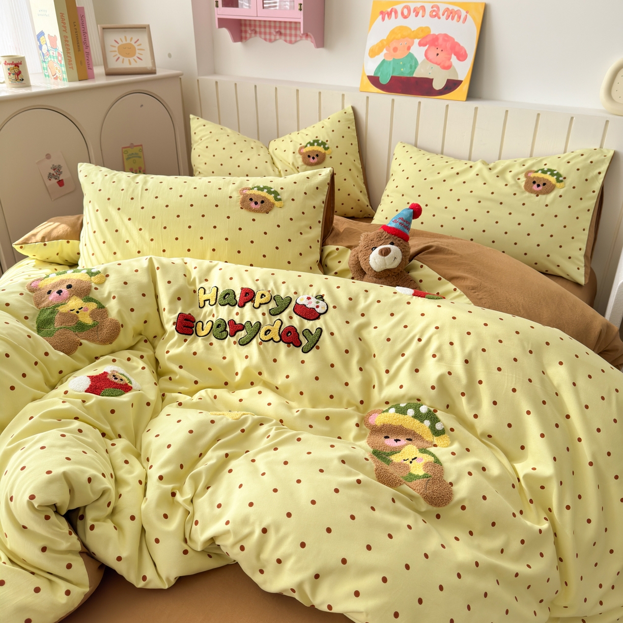 91家纺网 家纺一手货源 找家纺 欣宜家纺 2026新款云朵棉毛巾绣床上四件套卡通被套床单学生宿舍三件套 星星熊