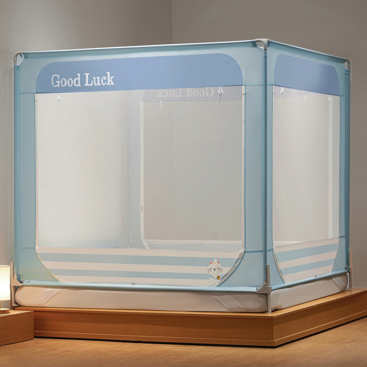 91家纺网 家纺一手货源 找家纺 雪姿家纺 2026新款外穿杆三开u型门回底床笠款防摔蚊帐-星梦 星梦-浅水蓝