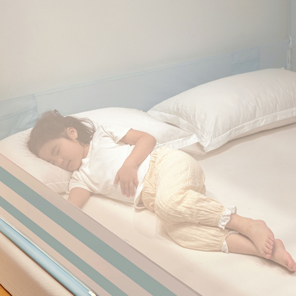 91家纺网 家纺一手货源 找家纺 雪姿家纺 2026新款外穿杆三开u型门回底床笠款防摔蚊帐-星梦 星梦-浅水蓝