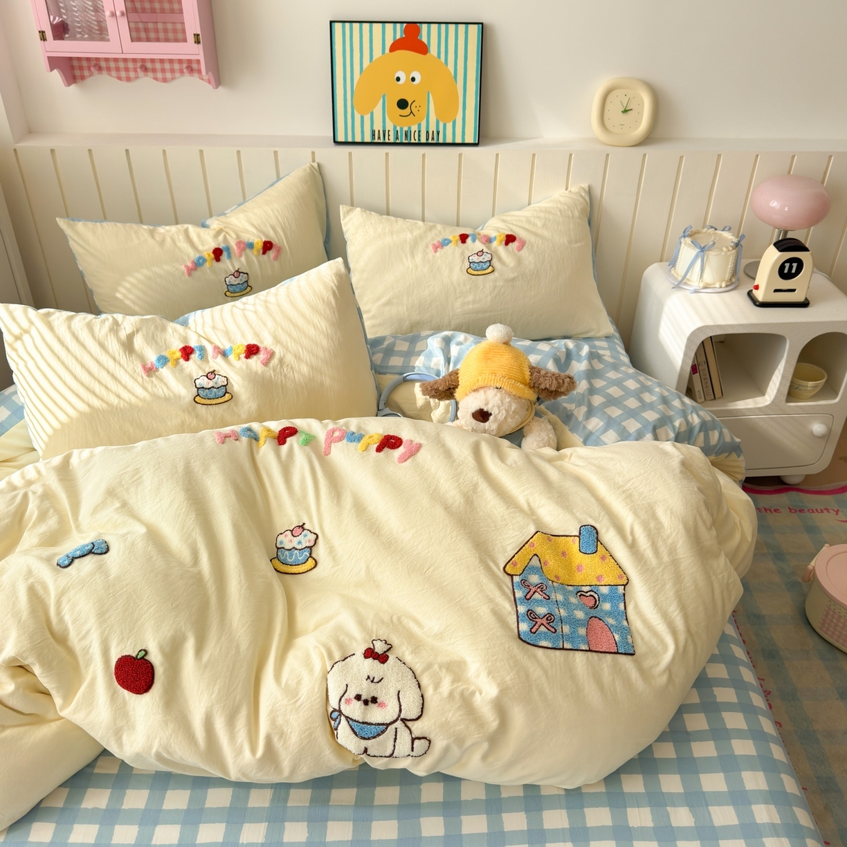 91家纺网 家纺一手货源 找家纺 （总）欣宜家纺 2026新款云朵棉毛巾绣床上四件套卡通被套床单学生宿舍三件套