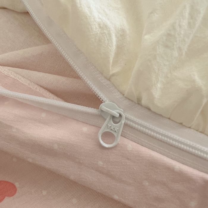 91家纺网 家纺一手货源 找家纺 （总）六巷胡同 2026新款韩式INS减龄花边款全棉卡通四件套（会员-5元)