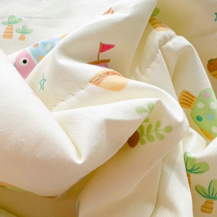 91家纺网 家纺一手货源 找家纺 十九色 2026新款宝宝幼儿园小被子儿童夏凉被夏季夏被空调被 好多鱼