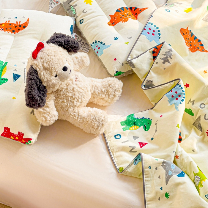 91家纺网 家纺一手货源 找家纺 十九色 2026新款宝宝幼儿园小被子儿童夏凉被夏季夏被空调被 小恐龙
