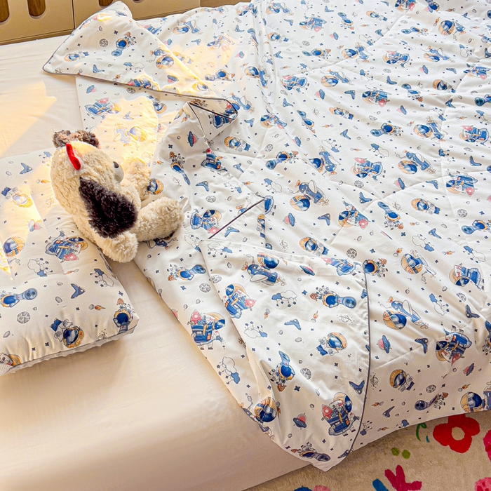 91家纺网 家纺一手货源 找家纺 十九色 2026新款宝宝幼儿园小被子儿童夏凉被夏季夏被空调被 星际旅行