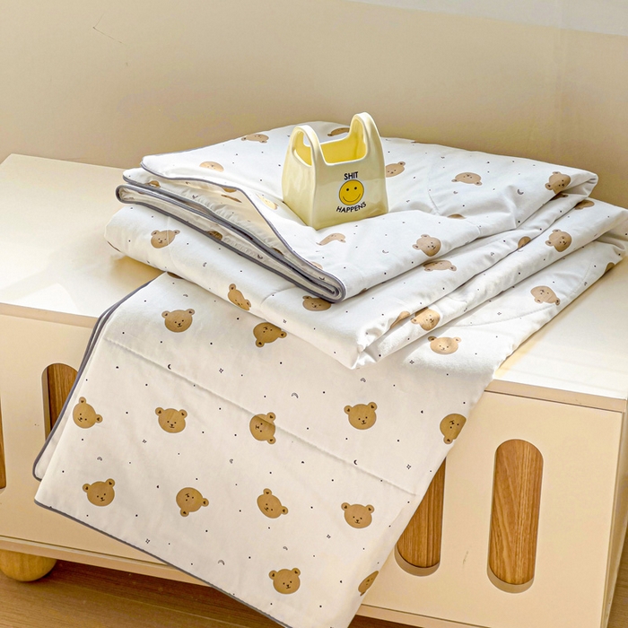 91家纺网 家纺一手货源 找家纺 十九色 2026新款宝宝幼儿园小被子儿童夏凉被夏季夏被空调被 熊宝宝