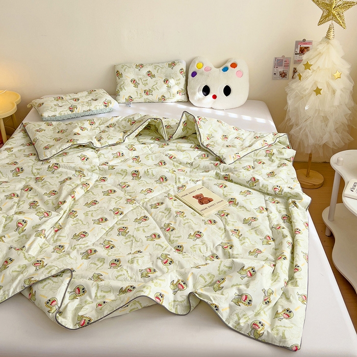 91家纺网 家纺一手货源 找家纺 十九色 2026新款宝宝幼儿园小被子儿童夏凉被夏季夏被空调被 绿恐龙