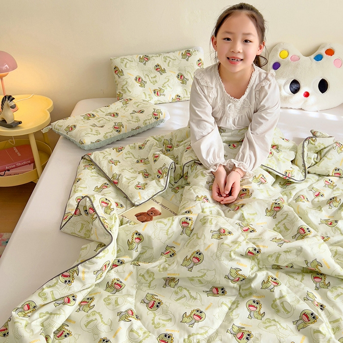 91家纺网 家纺一手货源 找家纺 十九色 2026新款宝宝幼儿园小被子儿童夏凉被夏季夏被空调被 绿恐龙