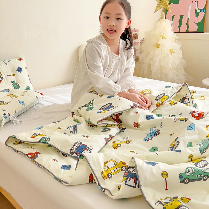 91家纺网 家纺一手货源 找家纺 十九色 2026新款宝宝幼儿园小被子儿童夏凉被夏季夏被空调被 挖掘机
