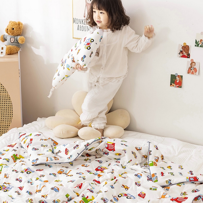 91家纺网 家纺一手货源 找家纺 十九色 2026新款宝宝幼儿园小被子儿童夏凉被夏季夏被空调被 小汽车