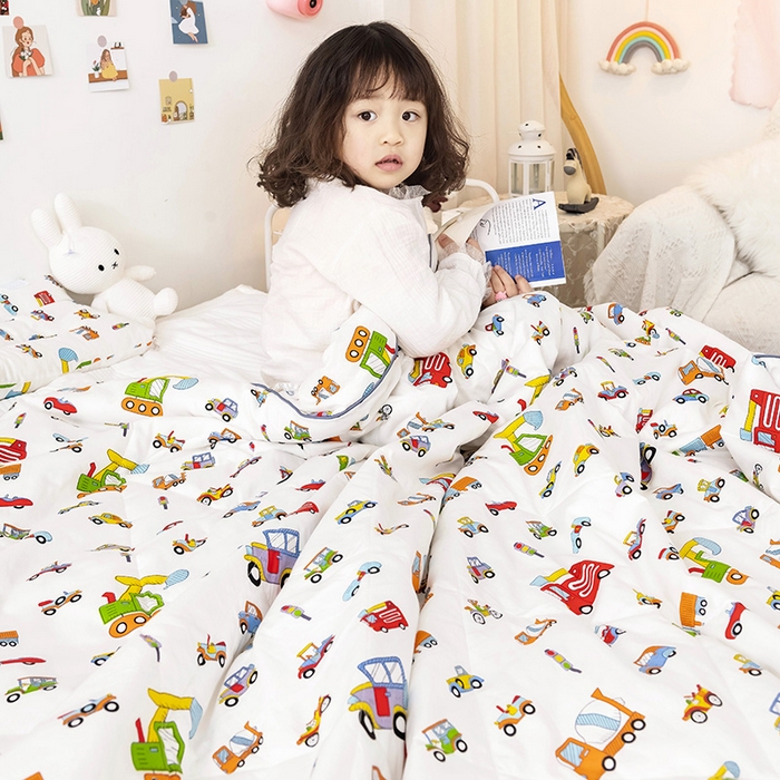 91家纺网 家纺一手货源 找家纺 十九色 2026新款宝宝幼儿园小被子儿童夏凉被夏季夏被空调被 小汽车