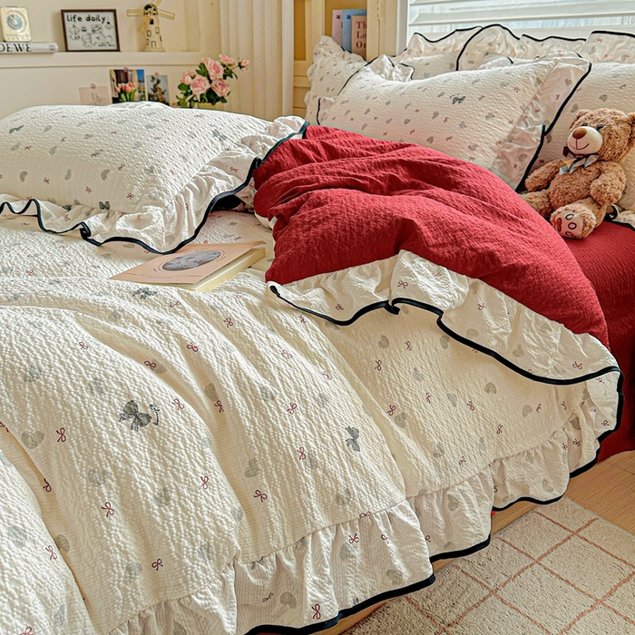 芯贝儿 2026新品加厚法式泡芙棉水洗棉云感皱皱双层纱花边四件套 爱心蝴蝶结