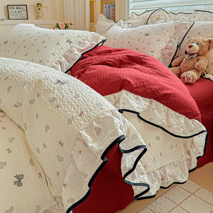 91家纺网 家纺一手货源 找家纺 芯贝儿 2026新品加厚法式泡芙棉水洗棉云感皱皱双层纱花边四件套 爱心蝴蝶结