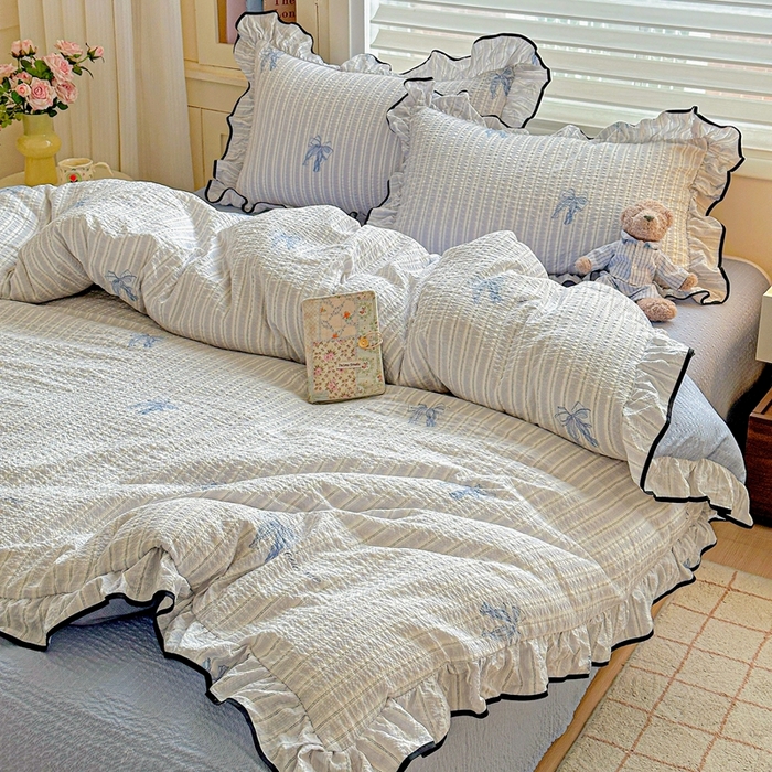 91家纺网 家纺一手货源 找家纺 芯贝儿 2026新品加厚法式泡芙棉水洗棉云感皱皱双层纱花边四件套 蝶梦