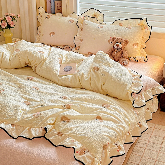 91家纺网 家纺一手货源 找家纺 芯贝儿 2026新品加厚法式泡芙棉水洗棉云感皱皱双层纱花边四件套 萌宠