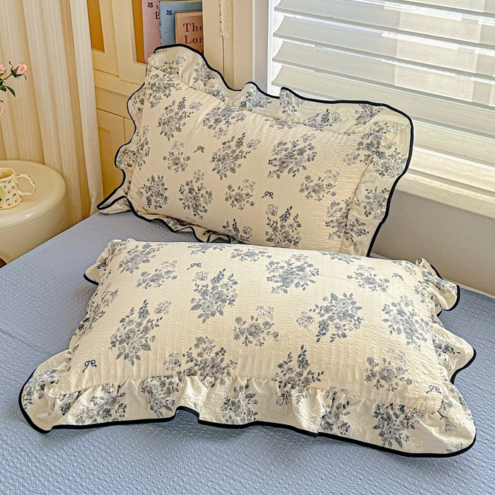 91家纺网 家纺一手货源 找家纺 芯贝儿 2026新品加厚法式泡芙棉水洗棉云感皱皱双层纱花边四件套 青花