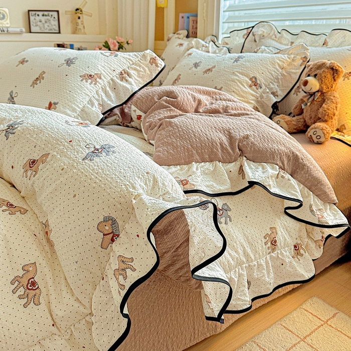 91家纺网 家纺一手货源 找家纺 芯贝儿 2026新品加厚法式泡芙棉水洗棉云感皱皱双层纱花边四件套 小飞马