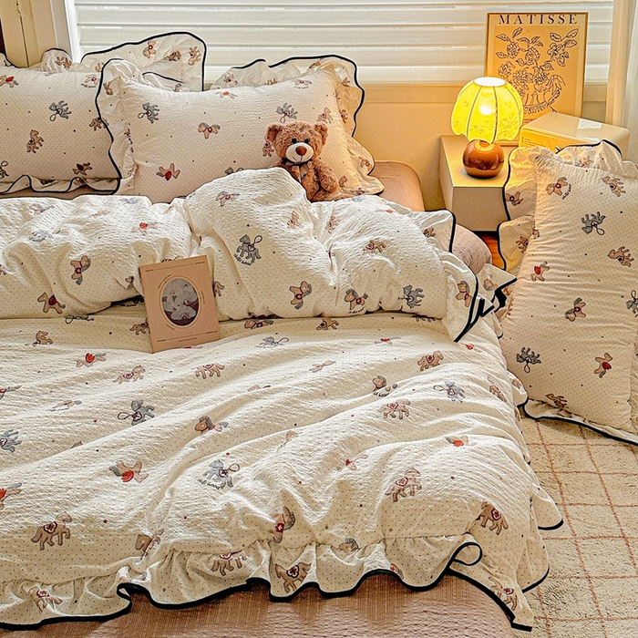 91家纺网 家纺一手货源 找家纺 芯贝儿 2026新品加厚法式泡芙棉水洗棉云感皱皱双层纱花边四件套 小飞马