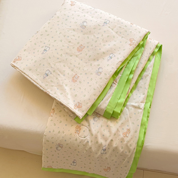 91家纺网 家纺一手货源 找家纺 十九色 2026新款液态硅胶奶嘴同源天丝棉飞边凉感夏被夏凉被空调被 小兔兔