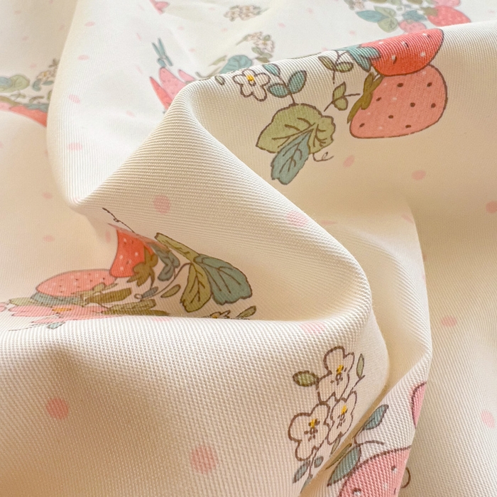 91家纺网 家纺一手货源 找家纺 十九色 2026新款液态硅胶奶嘴同源天丝棉飞边凉感夏被夏凉被空调被 草莓多多