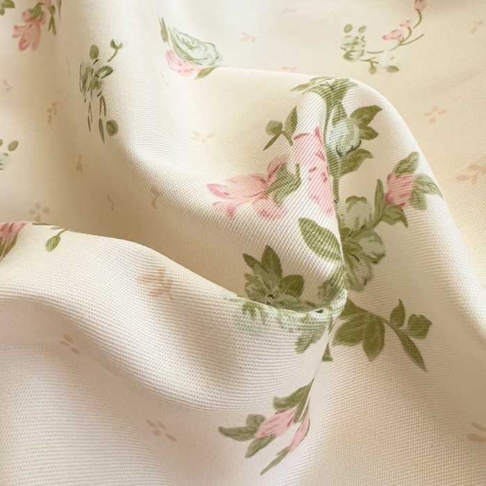 91家纺网 家纺一手货源 找家纺 十九色 2026新款液态硅胶奶嘴同源天丝棉飞边凉感夏被夏凉被空调被 花园里