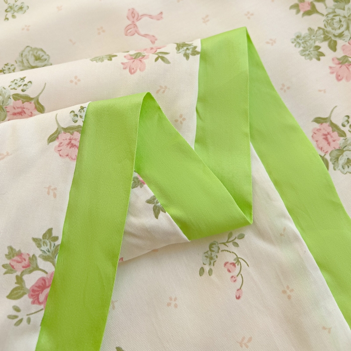 91家纺网 家纺一手货源 找家纺 十九色 2026新款液态硅胶奶嘴同源天丝棉飞边凉感夏被夏凉被空调被 花园里