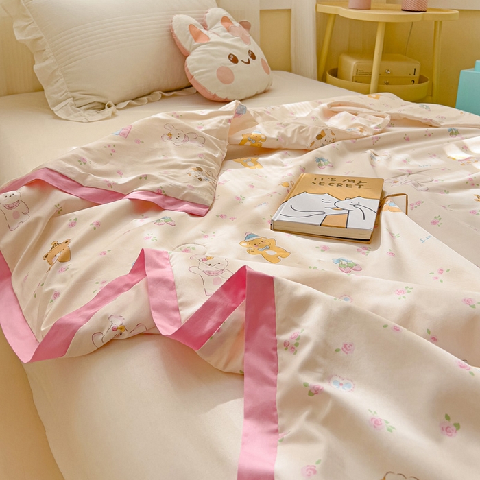 91家纺网 家纺一手货源 找家纺 十九色 2026新款液态硅胶奶嘴同源天丝棉飞边凉感夏被夏凉被空调被 田园趣事