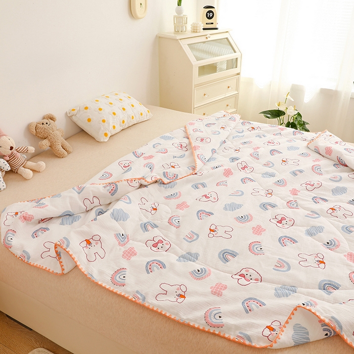 91家纺网 家纺一手货源 找家纺 十九色 2026新款婴儿纱皱布儿童贴身夏被被子被芯 彩虹兔