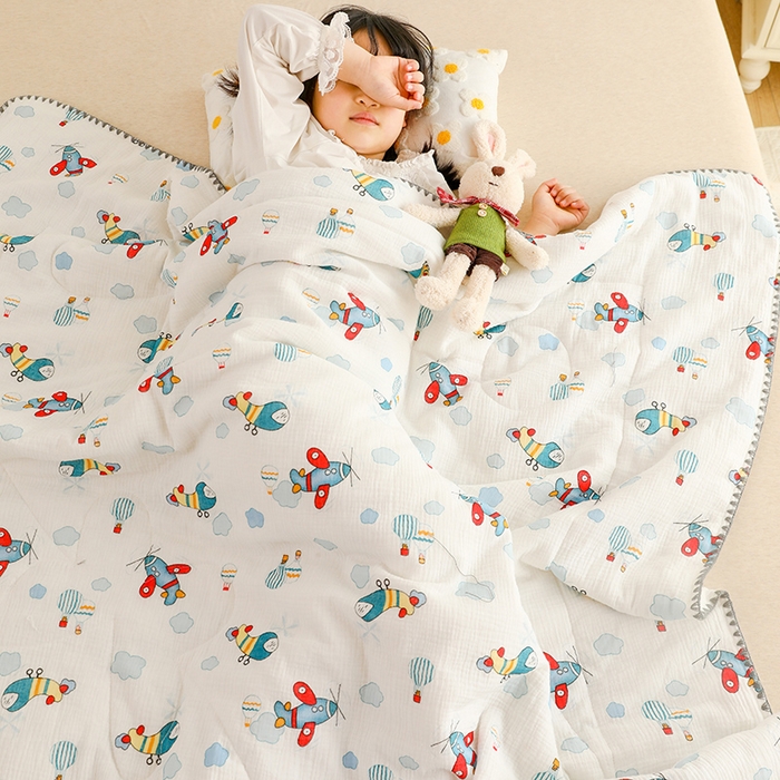 91家纺网 家纺一手货源 找家纺 十九色 2026新款婴儿纱皱布儿童贴身夏被被子被芯 滑翔机