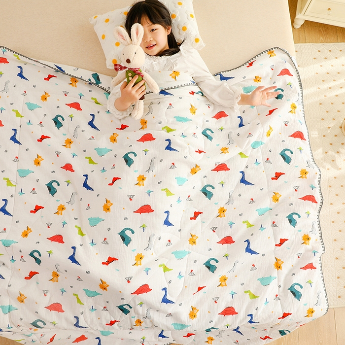 91家纺网 家纺一手货源 找家纺 十九色 2026新款婴儿纱皱布儿童贴身夏被被子被芯 五彩恐龙