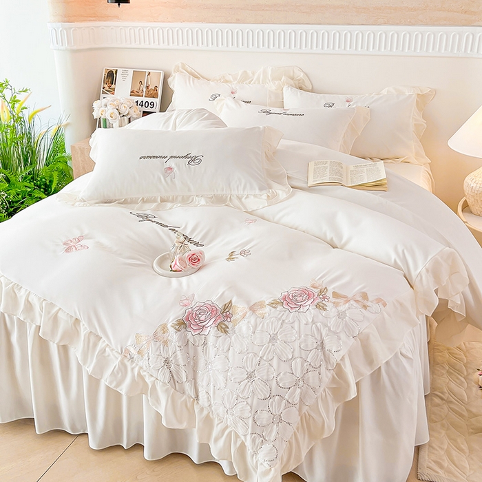 91家纺网 家纺一手货源 找家纺 富宁家纺 2026新款亲肤棉重工艺四件套-花芝舞 花芝舞-白