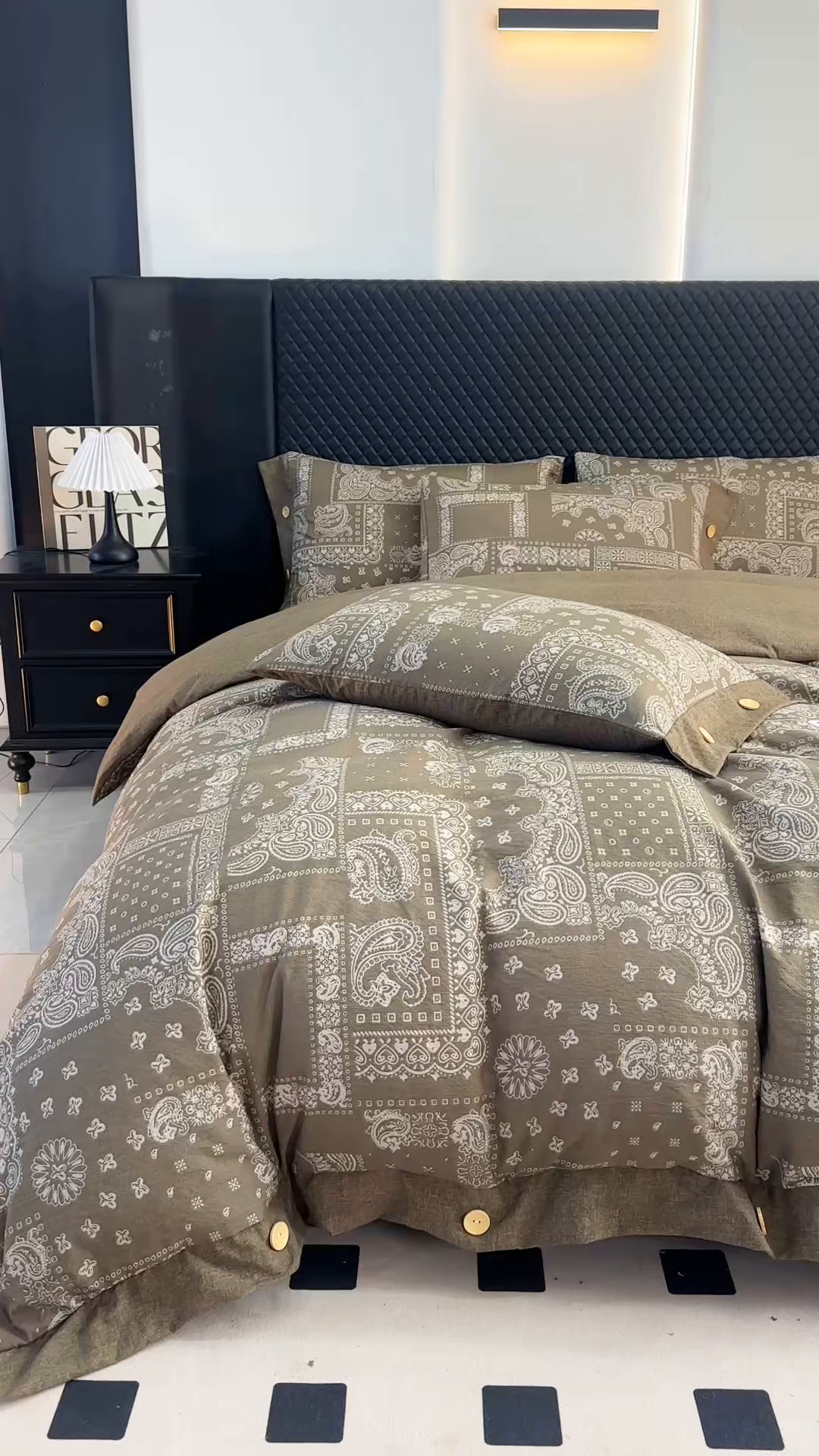 91家纺网 家纺一手货源 找家纺 晚爱家纺（原晚安家居） 2026新款加厚双层纱原麻纽扣款四件套 复古绿