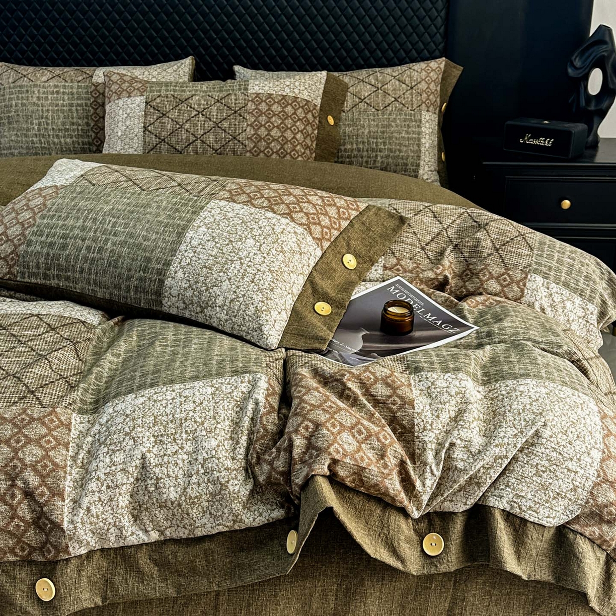 91家纺网 家纺一手货源 找家纺 晚爱家纺（原晚安家居） 2026新款加厚双层纱原麻纽扣款四件套 复古绿格