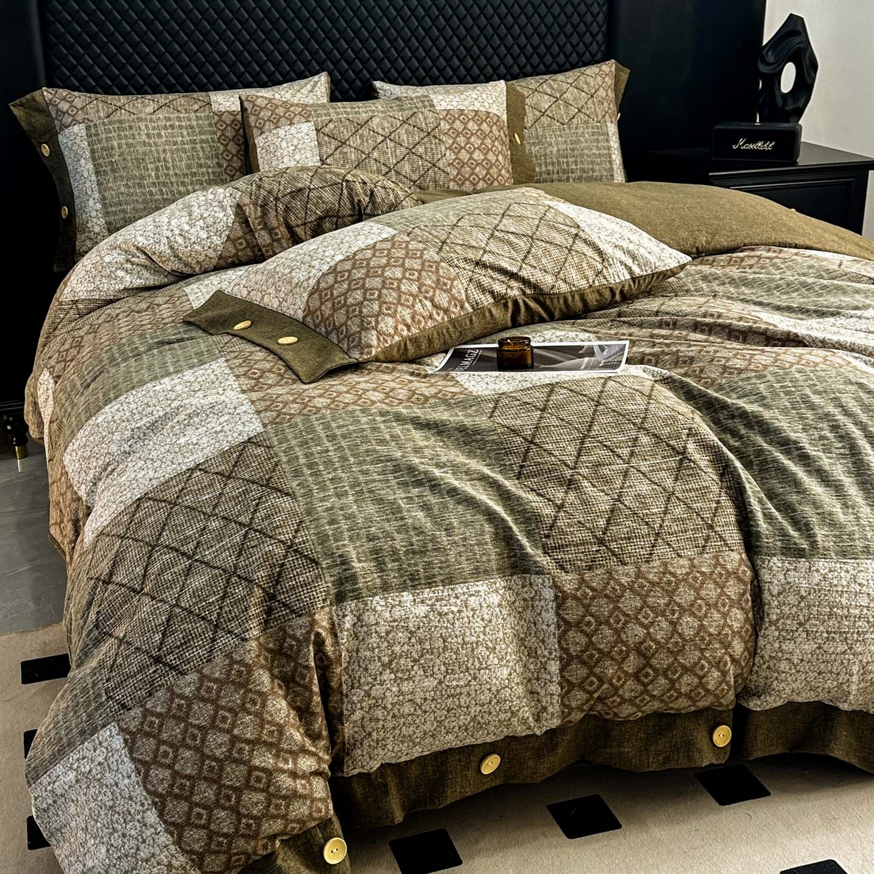 91家纺网 家纺一手货源 找家纺 晚爱家纺（原晚安家居） 2026新款加厚双层纱原麻纽扣款四件套 复古绿格