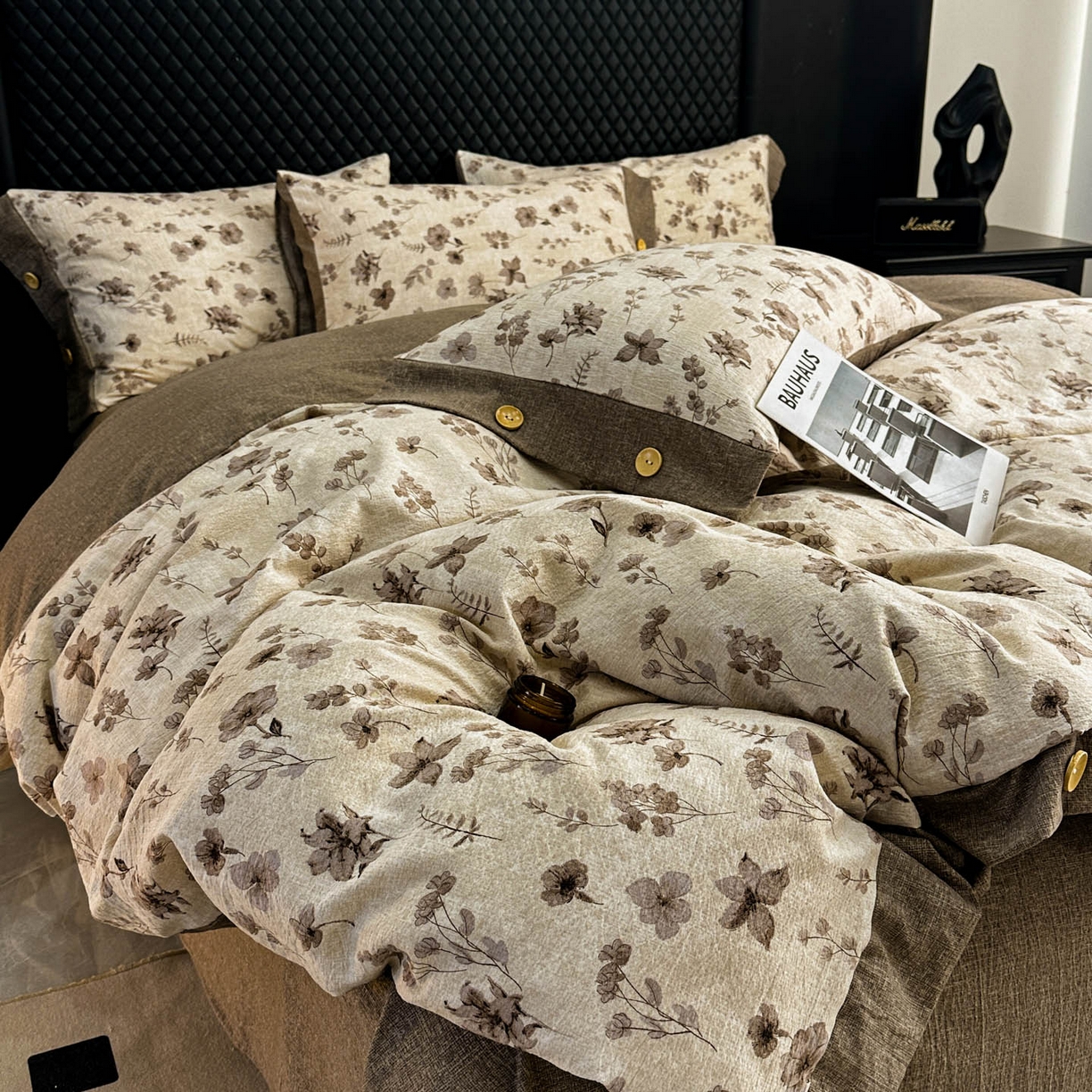 91家纺网 家纺一手货源 找家纺 晚爱家纺（原晚安家居） 2026新款加厚双层纱原麻纽扣款四件套 花溪棕