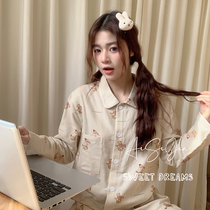 91家纺网 家纺一手货源 找家纺 爱思佳 2026新款全棉双层纱长袖长裤睡衣 面包小熊