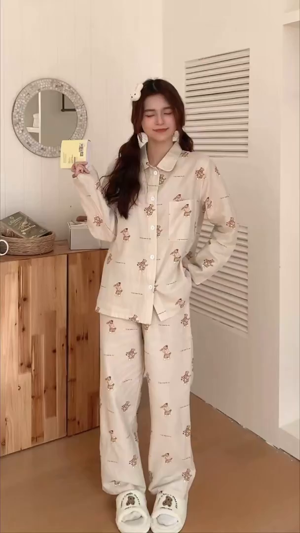 91家纺网 家纺一手货源 找家纺 爱思佳 2026新款全棉双层纱长袖长裤睡衣 面包小熊