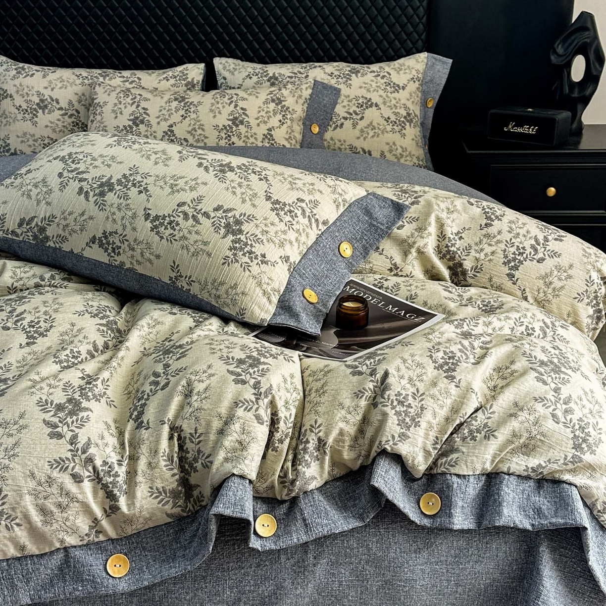 91家纺网 家纺一手货源 找家纺 晚爱家纺（原晚安家居） 2026新款加厚双层纱原麻纽扣款四件套 花语蓝